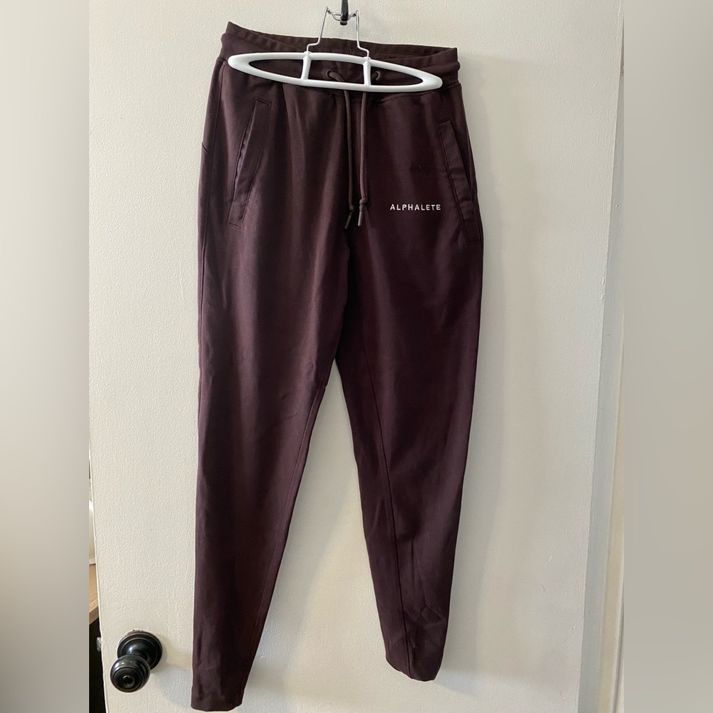Alphalete joggers